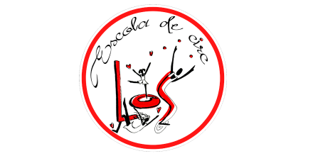 Escola Circ Los / Rosarai Circ Cia